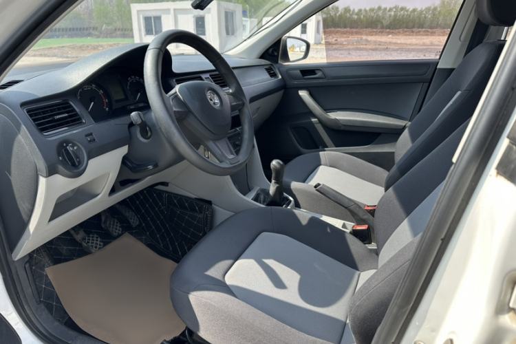 Used Skoda Rapid 2016 1.4L Manual Front-Wheel Drive Model