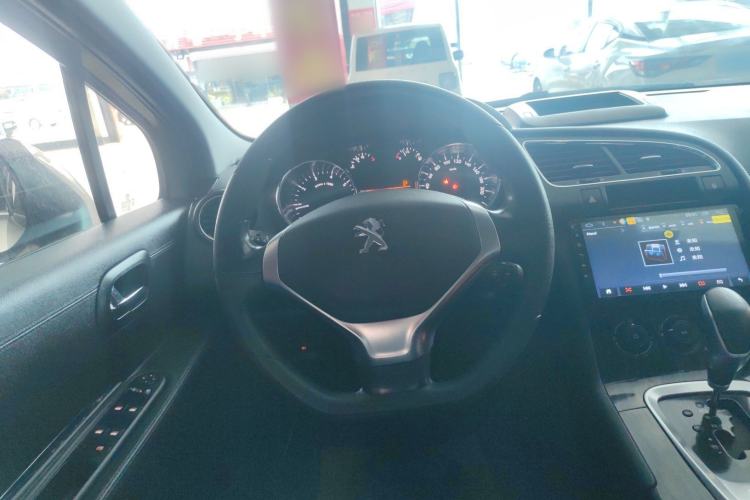 Used Peugeot 3008 2015 2.0L Automatic Classic Edition