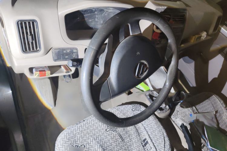 Used Foton Scenic V3 
