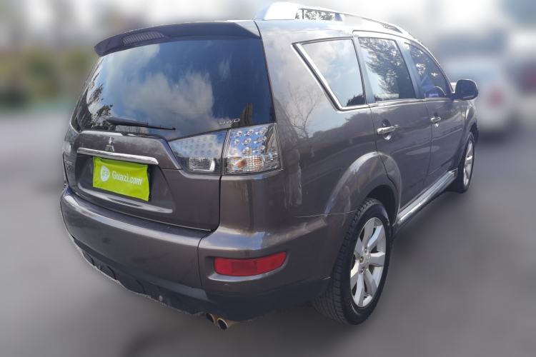 Used Mitsubishi Outlander 2010 Kijang 3.0 Elite GT Edition
