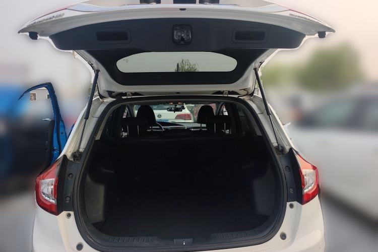 Used Honda Jade 2013 1.8L automatic Comfort version 5 seats Trunk