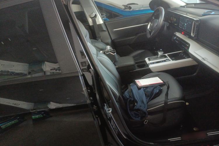 Used Hyundai ix35 2023 Musso 2.0L Prestige LUX Edition