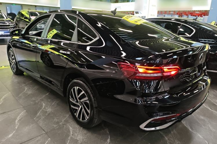 Used Volkswagen Lavida 2024 300TSI DSG Starry Sky Deluxe Edition Exterior 2