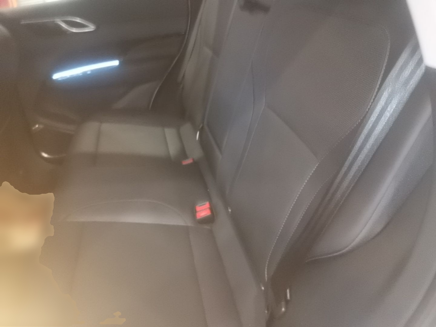 Hongqi HS3 PHEV 2025 Model 125km Jingwei 2 Millionth Anniversary Edition — снимка 20