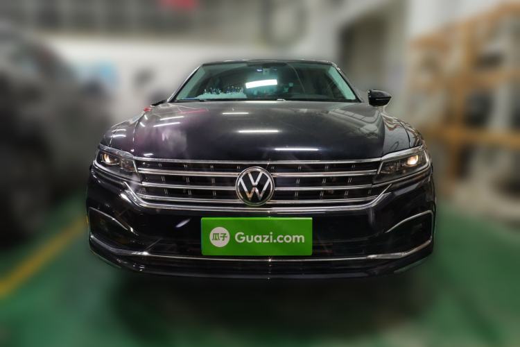 Used Volkswagen Phideon 2021 380TSI Luxury Edition Front