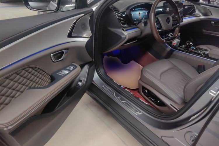 Used BYD Han 2024 DM-i Glory Edition 121KM Prestige Model