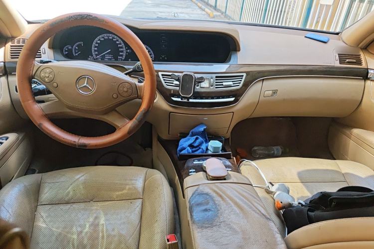 Used Mercedes-Benz S-Class 2010 S 300 L Luxury Model