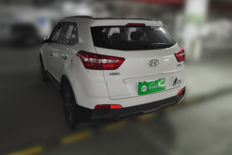 Used Hyundai ix25 2015 1.6L Automatic Two-Wheel Drive Smart GLS Trim Rear Left 45 Deg