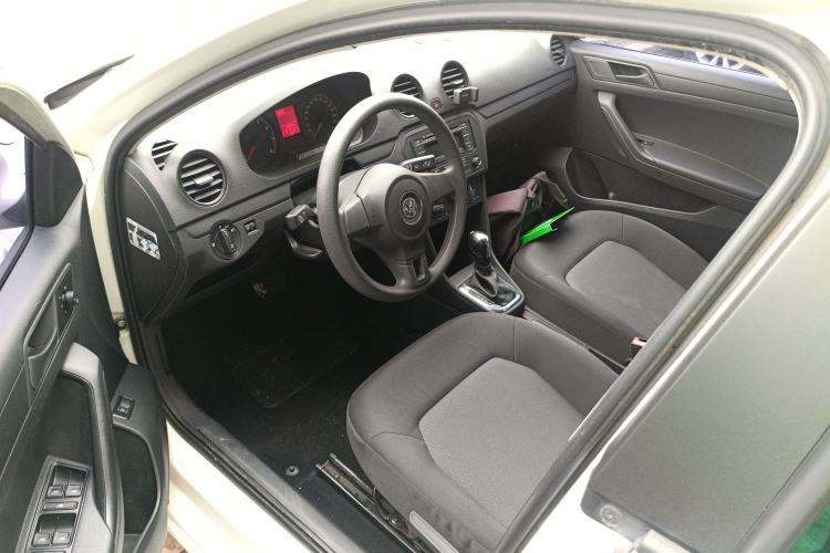 Used Volkswagen Jetta 2015 Value Edition 1.6L Automatic Fashion Version
