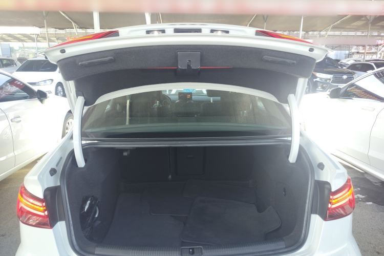 Used Audi A3 2020 Limousine 35 TFSI Sporty Version China VI
