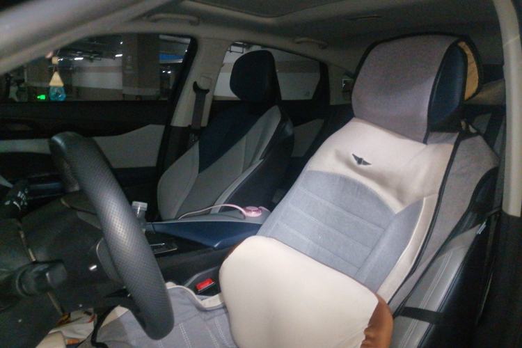 Used CHANGAN UNI-V iDD 2023 ZhiDian iDD 1.5T 113km Smart & Fun Version