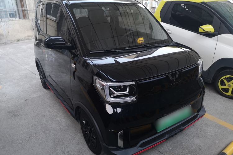 Used Wuling Hongguang MINIEV 2022 GAMEBOY 300km Enthusiast Model with Lithium Iron Phosphate Exterior 1