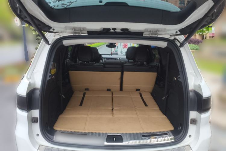 Used Jeep Grand Commander 2018 2.0T Four-Wheel Drive Smart Enjoyment Version China V Emission Standard Trunk