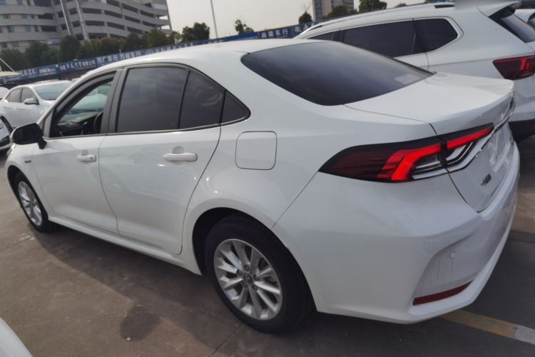 Used Toyota Corolla 2021 Dual-Motor 1.8L E-CVT Elite Edition
