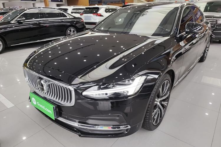 Used Volvo S90 2023 B5 Zhiyi Luxury Edition
