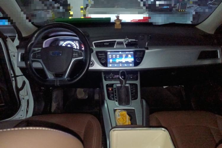 Used Geely Auto Emgrand X7 Sport 2016 1.8TD Automatic ZhiZun Version
