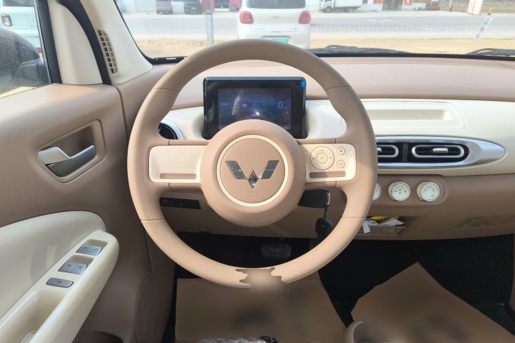 Used Wuling Hongguang MINIEV 2025 Four-Door Version Advanced Edition
