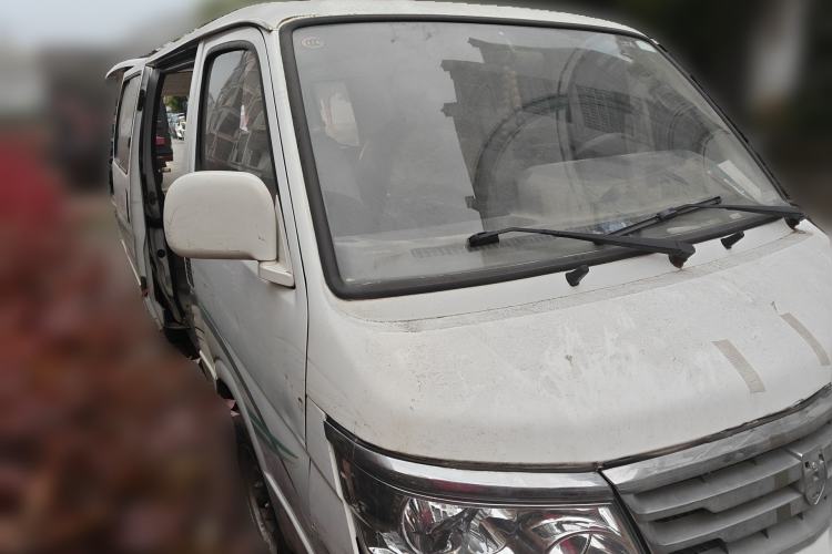 Used Jinbei Hiace 2011 2.0L 5th Generation Kuaiyunwang Comfort Z-Type 4G19
