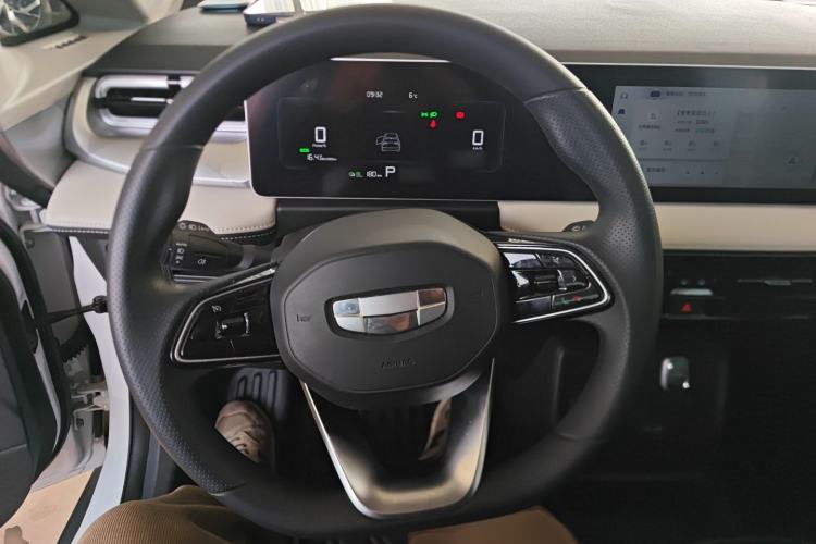 Used Geometry E Firefly 2022 401KM Lightning Tiger 4-Seater