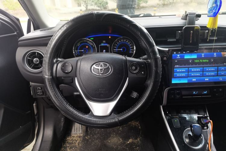 Used Toyota Corolla 2017 Revised Dual-Engine 1.8L E-CVT Elite Edition