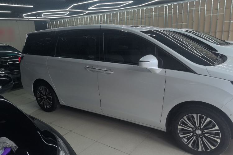 Used Buick GL8 2022 ES Land Cruiser 653T Luxury Model