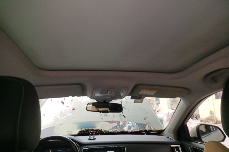 Used Roewe RX5 New Energy 2017 eRX5 50T Hybrid Connected Prestige Flagship Edition Headliner