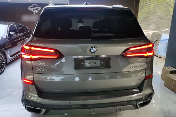 Used BMW X5 2022 Restyled xDrive 30Li Luxury Version M Sport Package