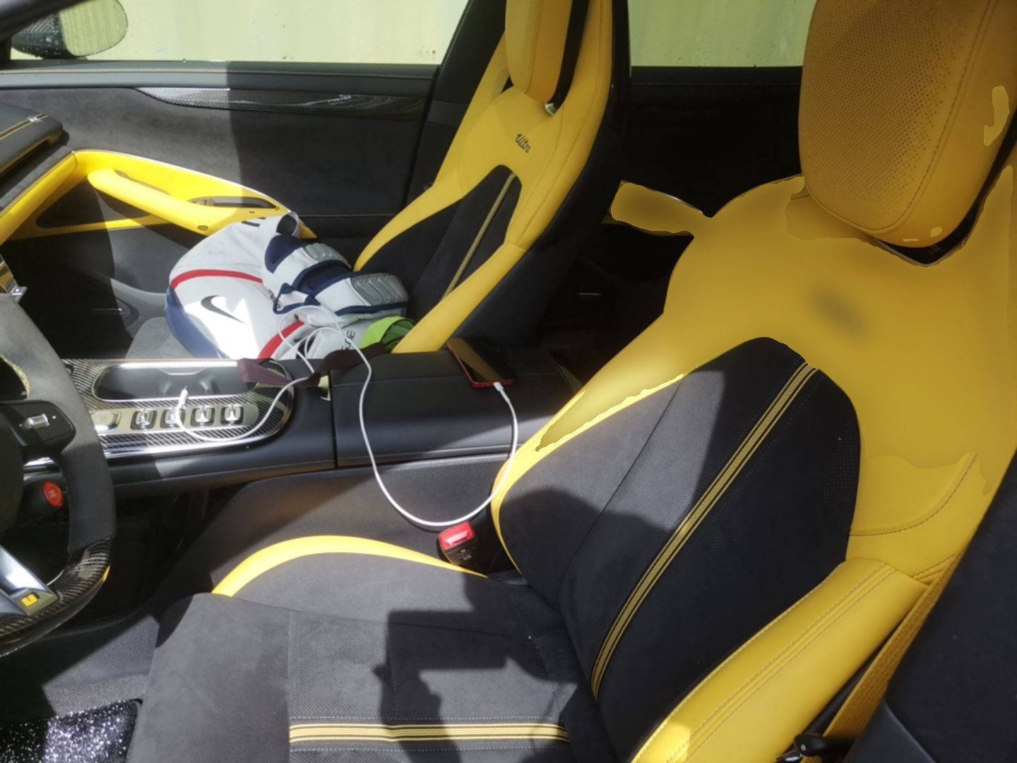 Interior delantero