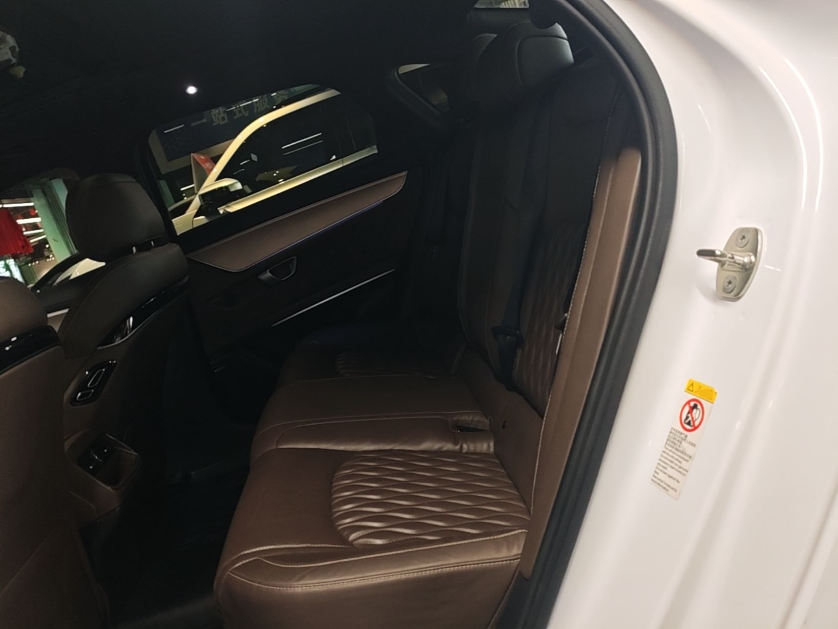 BYD Han 2023 EV Champion Edition 605KM Front-Drive Premium Model — снимка 20