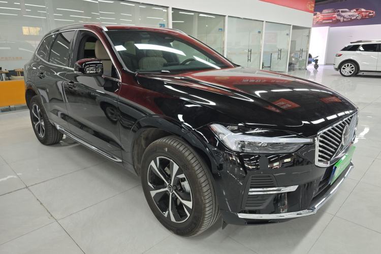 Used Volvo XC60 2026 B5 4x4 Smart Luxury Edition