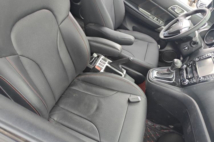 Used Haval H6 2016 Upgraded Model 1.5T Automatic Two-Wheel Drive Elite Version