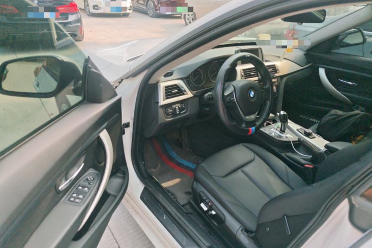 Used BMW 3 Series GT 2016 320i Fashion Model
