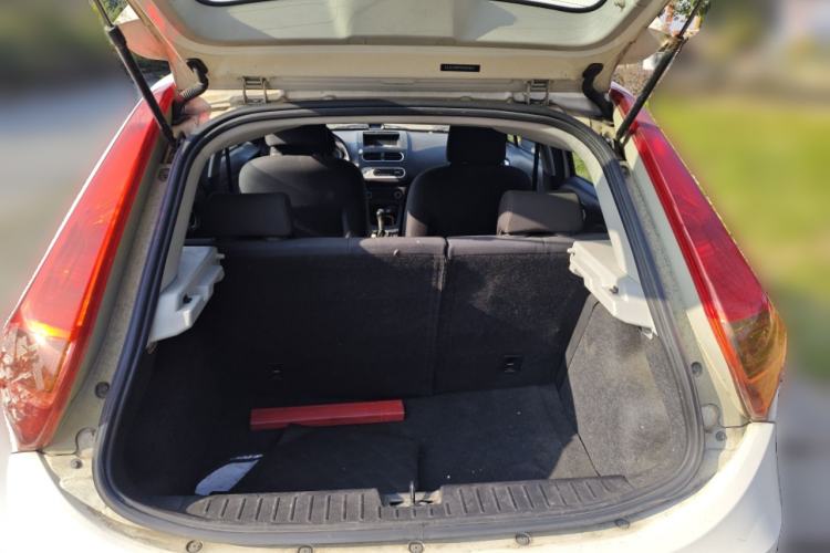 Used MG 3 2014 1.5L Manual Elite Edition
