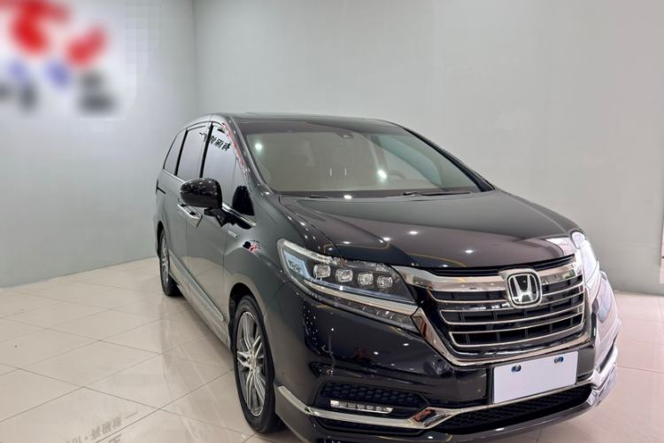 Used Honda Elysion 2019 2.0L Hybrid Luxury Edition
