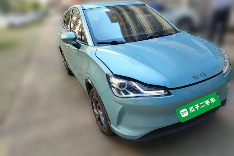 Used NETA V 2021 Standard Range Entertainment Edition Front Right 45 Deg