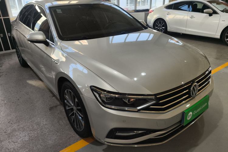 Used Volkswagen Magotan 2020 330TSI DSG Luxury Edition