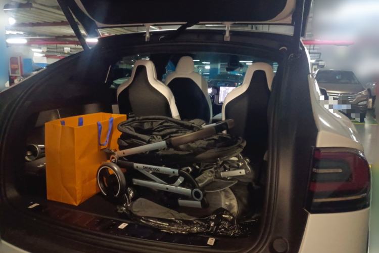 Used Tesla Model X 2023 Three-Motor All-Wheel-Drive Plaid Version Trunk