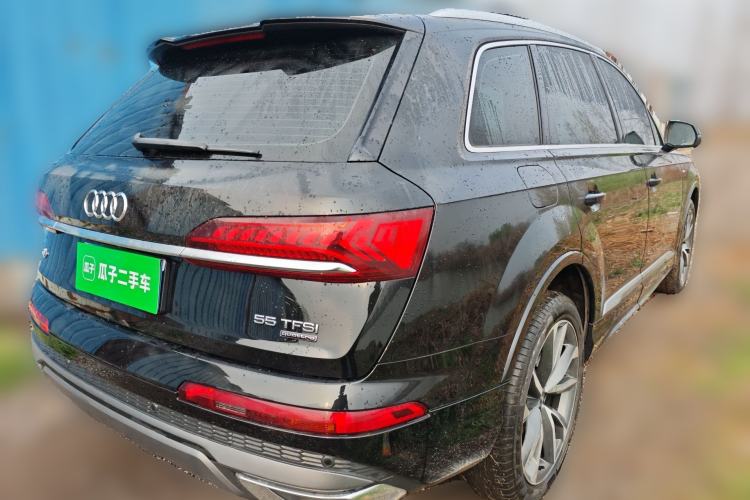 Used Audi Q7 2022 55 TFSI quattro S line Sport model