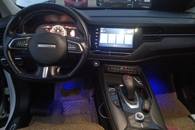 Used Haval F7x 2019 1.5T Two-Wheel Drive Intelligent Technology Edition Center Console