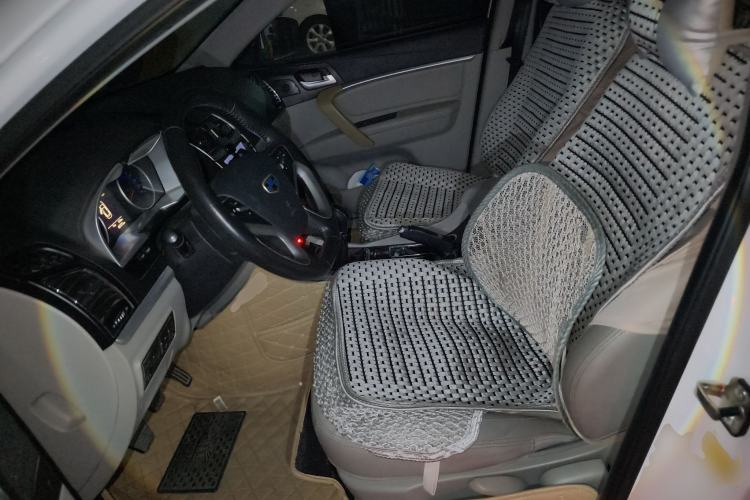 Used Geely Auto Emgrand 2015 Sedan 1.5L Manual - Top Trim Level