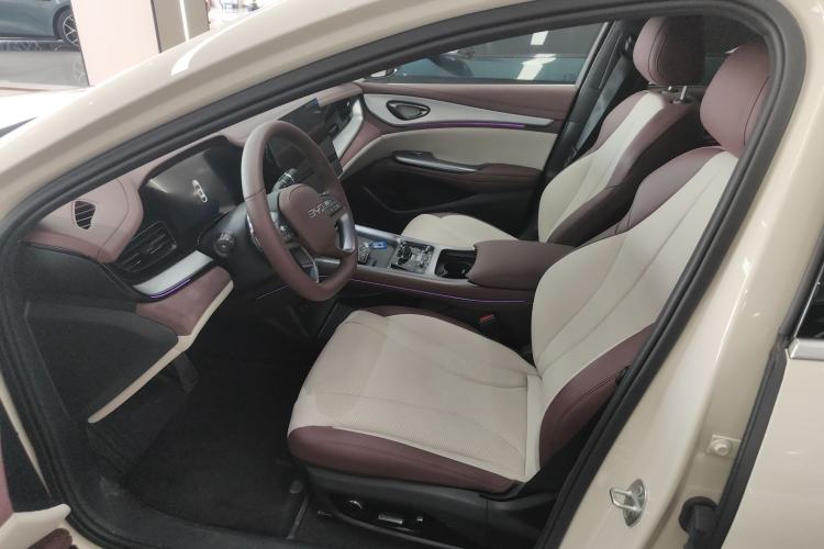 Used BYD Seal 07 DM-i 2025 Intelligent Driving Version DM-i 1.5L 125 km Prestige Edition Left Front Seat