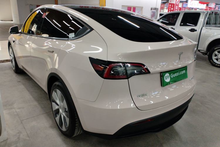 Used Tesla Model Y 2022 Rear-Wheel-Drive Version
