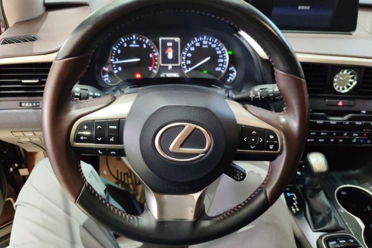 Used Lexus RX 2016 300 Two-Wheel Drive Comfort Edition China V Standard
