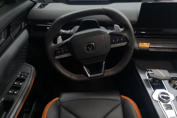 Used CHANGAN UNI-V 2023 1.5T Prestige Model Steering Wheel