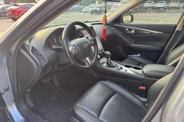 Used Infiniti Q50L 2015 2.0T Comfort Edition