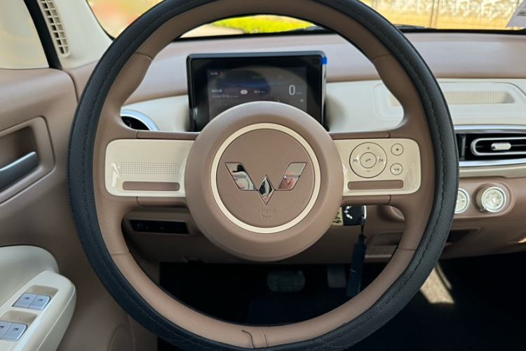 Used Wuling Hongguang MINIEV 2025 Four-Door Version Advanced Edition