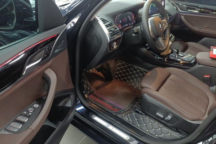 Used BMW X3 2022 Restyled xDrive25i M Sport Package Driver Seat