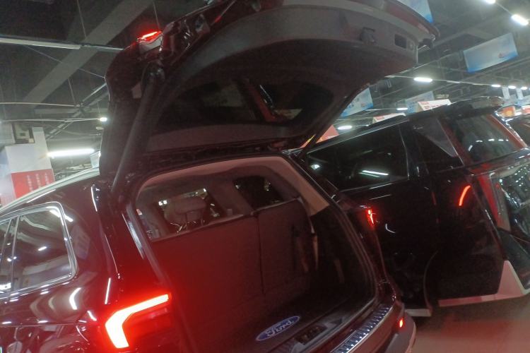 Used Ford Equator 2021 EcoBoost 225 Premier PLUS 7-seater (2/2/3)
