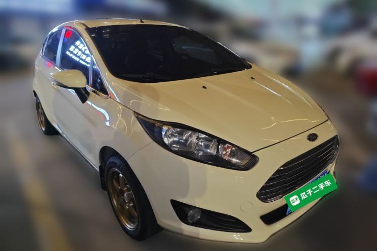 Used Ford Fiesta 2013 Hatchback 1.5L Automatic Prestige Model Front Right 45 Deg