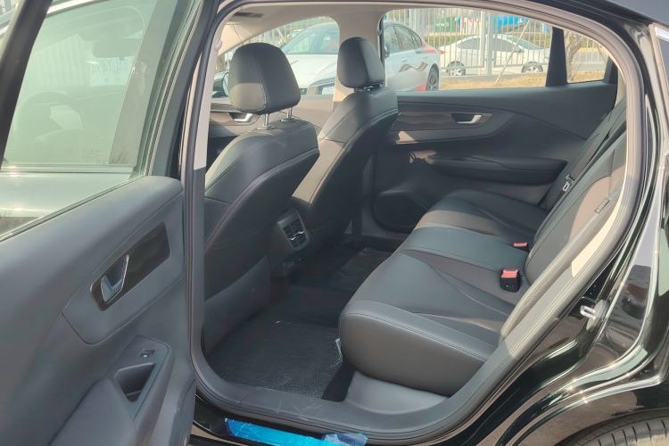 Used Hongqi E-QM5 2023 Revised Version Basic Travel Edition